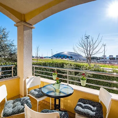 Visnjik - Self Check-in, Free Garage *