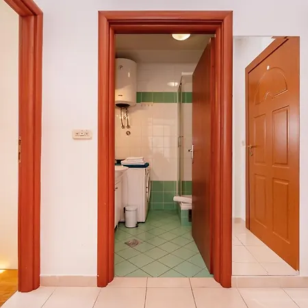 Διαμέρισμα Visnjik - Self Check-in, Free Garage *