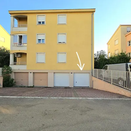 Visnjik - Self Check-in, Free Garage