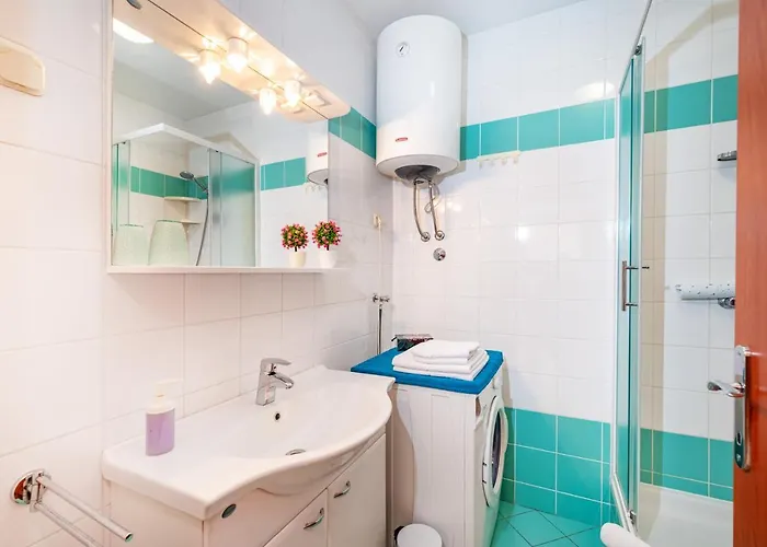 Διαμέρισμα Visnjik - Self Check-in, Free Garage *