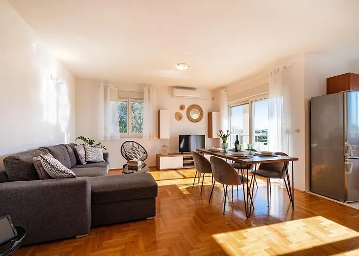 Visnjik - Self Check-in, Free Garage Ζαντάρ