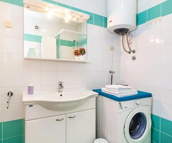 Visnjik - Self Check-in, Free Garage