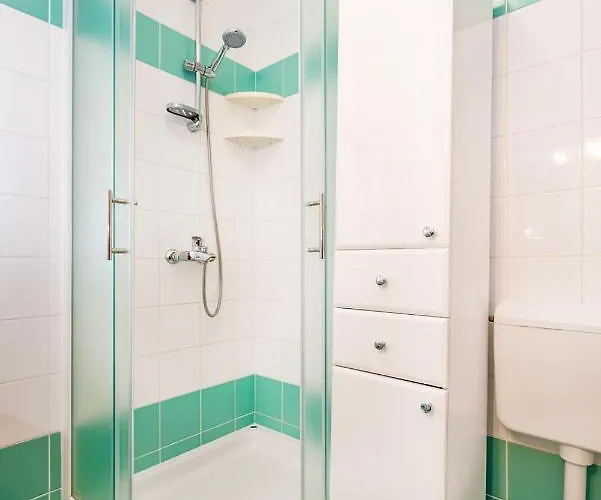 Διαμέρισμα Visnjik - Self Check-in, Free Garage *